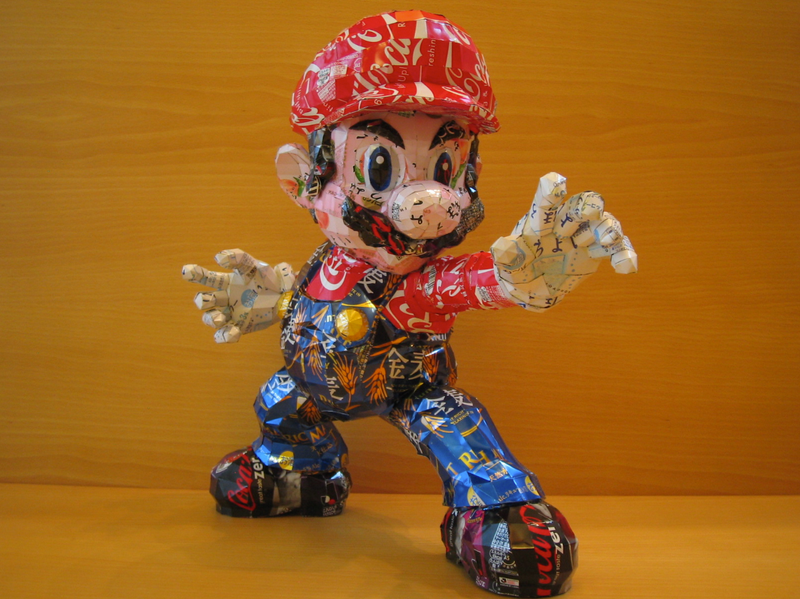 Illustration for article titled Japan's Amazing Drink Can Sculptures Will Melt Your Mind